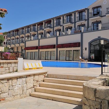 Le Ciel Hotels & Wellness Club Çeşme Extérieur photo