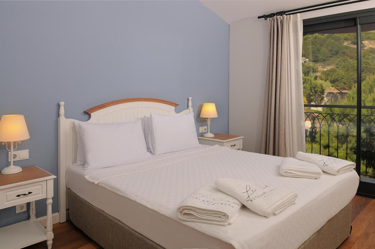 Le Ciel Hotels & Wellness Club Çeşme Extérieur photo