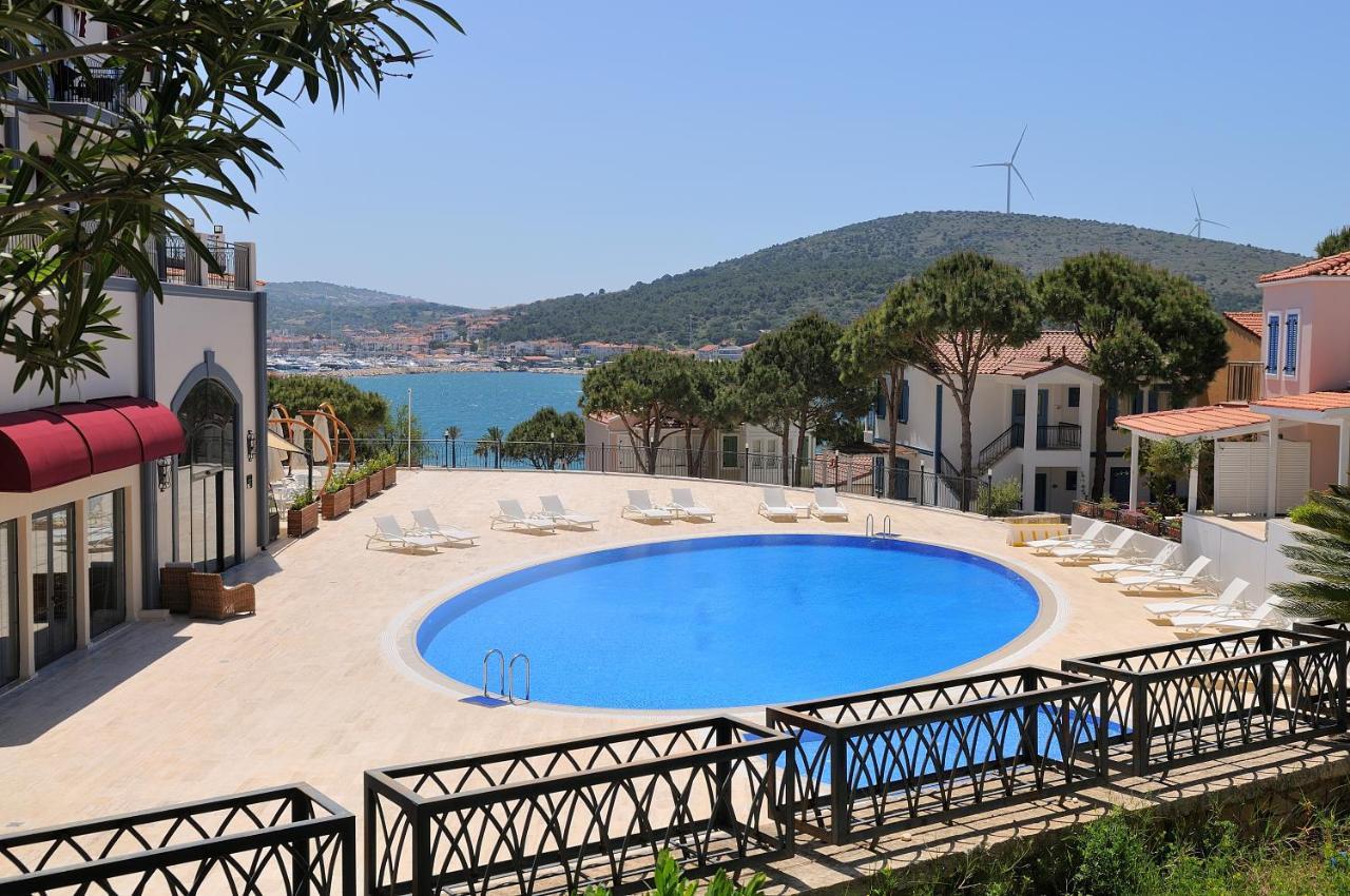 Le Ciel Hotels & Wellness Club Çeşme Extérieur photo