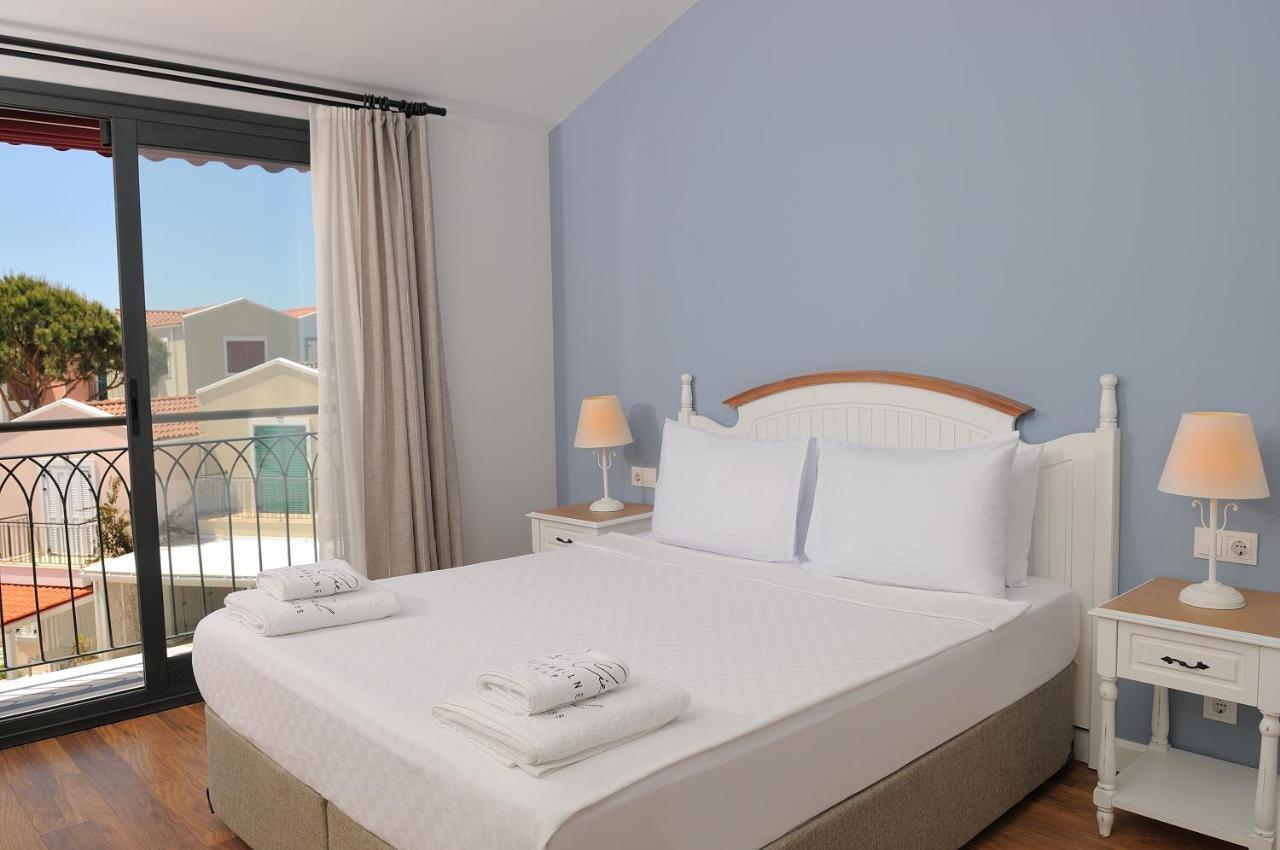 Le Ciel Hotels & Wellness Club Çeşme Extérieur photo
