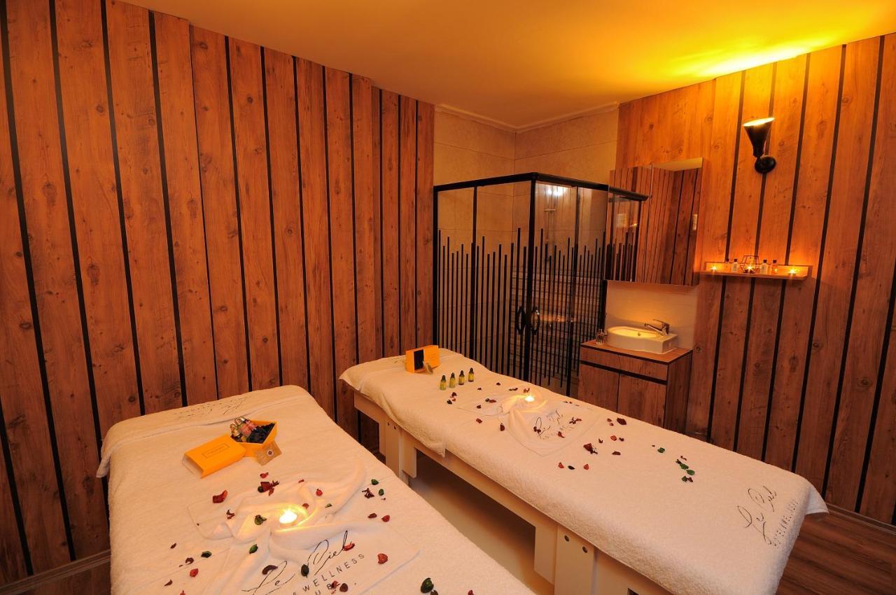 Le Ciel Hotels & Wellness Club Çeşme Extérieur photo