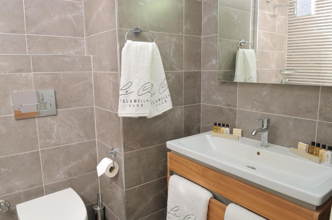 Le Ciel Hotels & Wellness Club Çeşme Extérieur photo